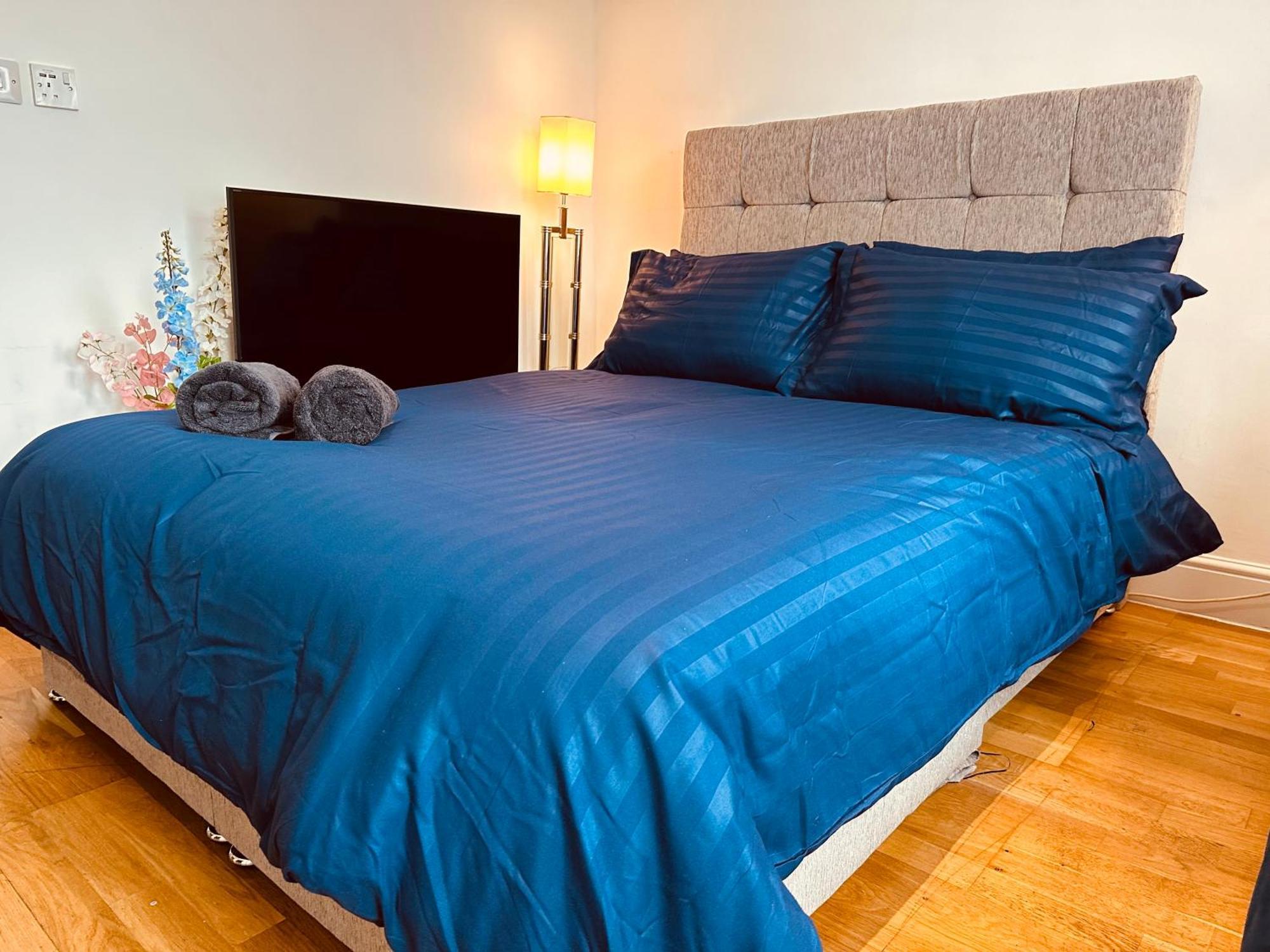 Stunning One Bedroom Studio Flat Londyn Zewnętrze zdjęcie